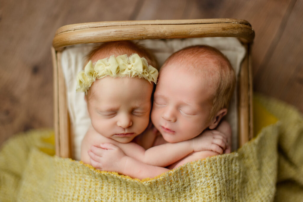 Huntsville Alabama Newborn Photgrapher Twin Session