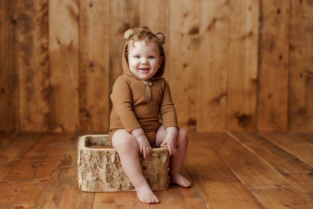 Winnie The Pooh Cake Smash Kingsland Georgia Jacksonville Florida Family Baby Photographer