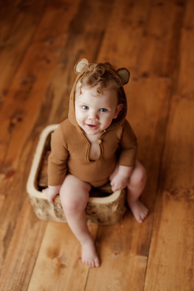 Winnie The Pooh Cake Smash Kingsland Georgia Jacksonville Florida Family Baby Photographer