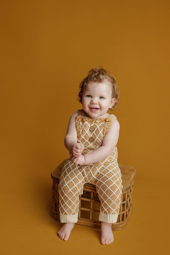 Winnie The Pooh Cake Smash Kingsland Georgia Jacksonville Florida Family Baby Photographer