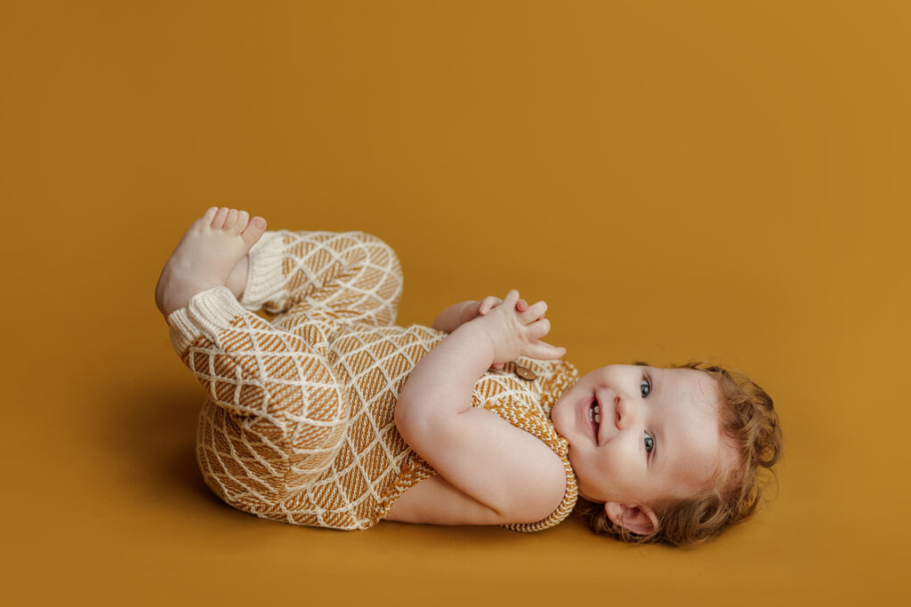 Winnie The Pooh Cake Smash Kingsland Georgia Jacksonville Florida Family Baby Photographer