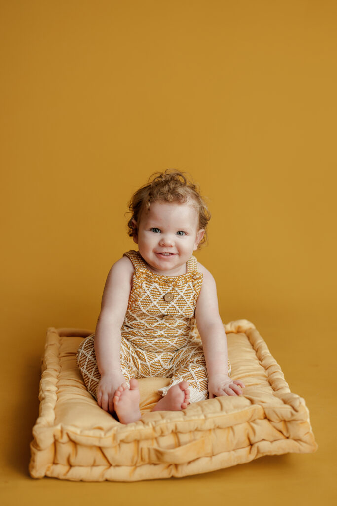 Winnie The Pooh Cake Smash Kingsland Georgia Jacksonville Florida Family Baby Photographer
