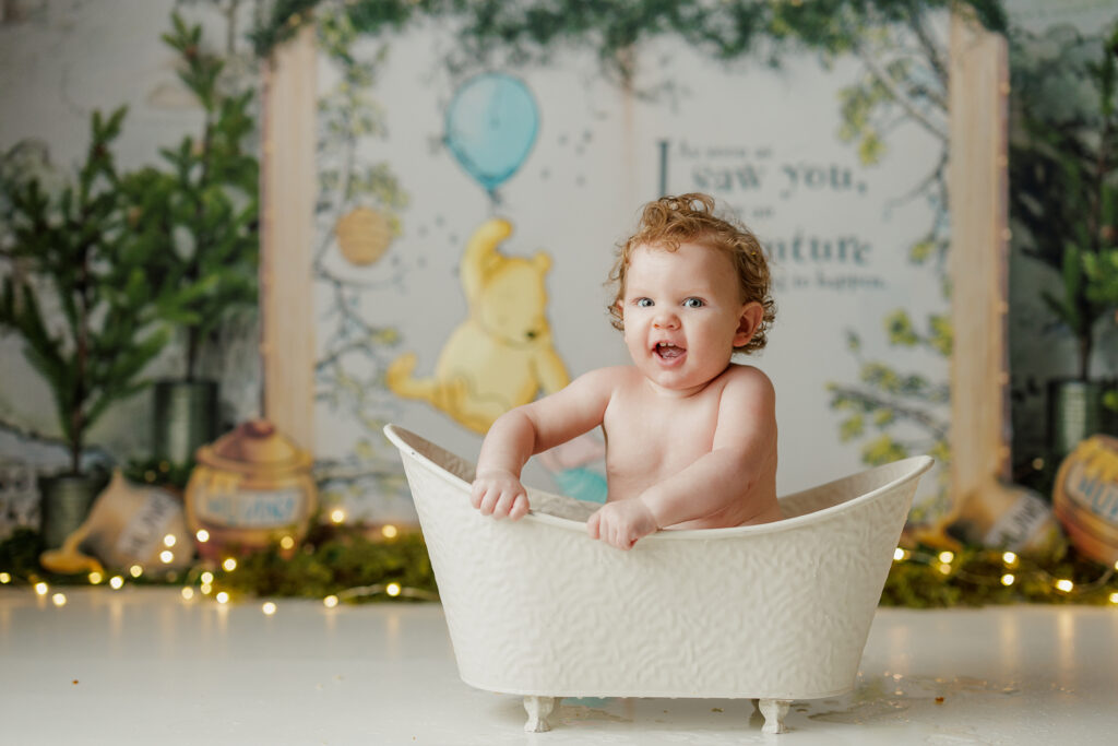 Winnie The Pooh Cake Smash Kingsland Georgia Jacksonville Florida Family Baby Photographer