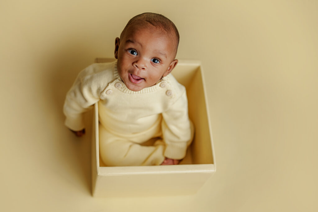 Kingsland Georgia Jacksonville Florida Baby Sitter Milestone Studio Photographer